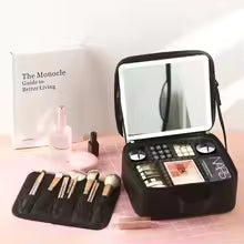 Trousse de Maquillage avec Miroir LED – Élégance & Praticité